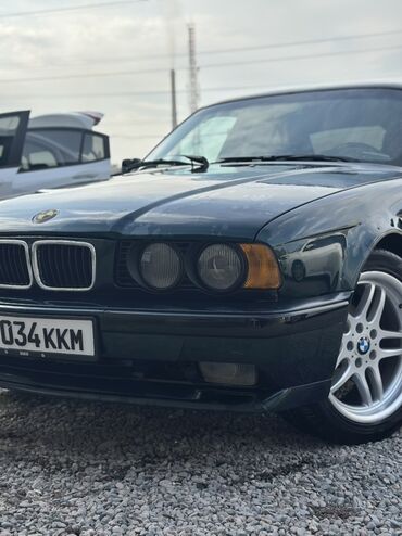 какие машины входят в комфорт яндекс такси в бишкеке: BMW 5 series: 1994 г., 2.5 л, Механика, Бензин, Седан