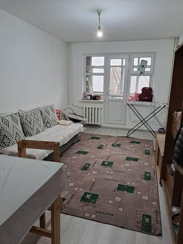 советская ахунбаева: 2 комнаты, 43 м², 104 серия, 3 этаж, Старый ремонт