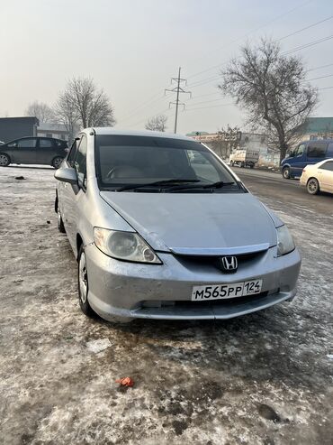 Honda: Honda Fit Aria: 2003 г., 1.3 л, Автомат, Бензин, Седан