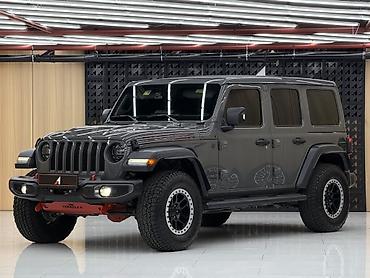 жугили 4: Jeep Wrangler: 2019 г., 2 л, Автомат, Бензин, Внедорожник — 2