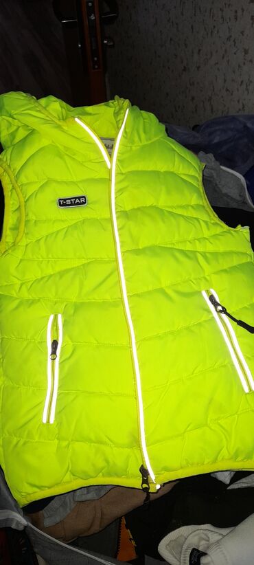 Neon sarı rəngli T-STAR uşaq/qadın şişmə jilet. Xüsusiyyətlər: -