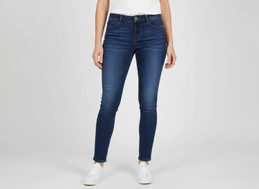 jeansy z dziurami zara: Jeansy damskie, rozmiar M