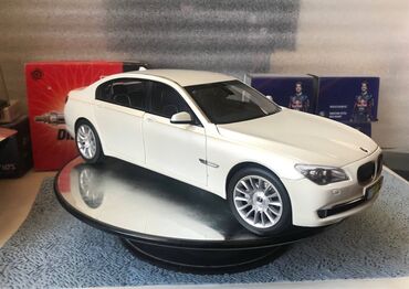 Avtomobil modelləri: BMW, 2011 il, 1:18, Dəmir, Ödənişli çatdırılma — 15