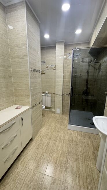 дом в биримдик: 2 комнаты, Собственник, Без подселения, С мебелью полностью