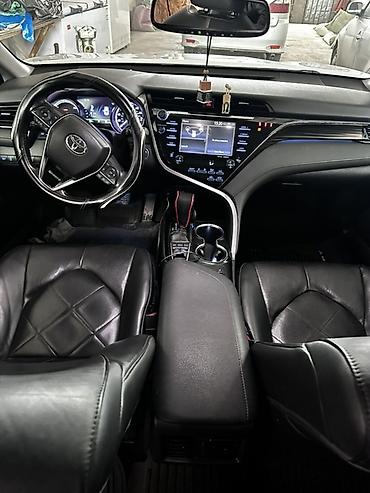 corolla 2016: Toyota Camry: 2019 г., Гибрид, Седан — 6