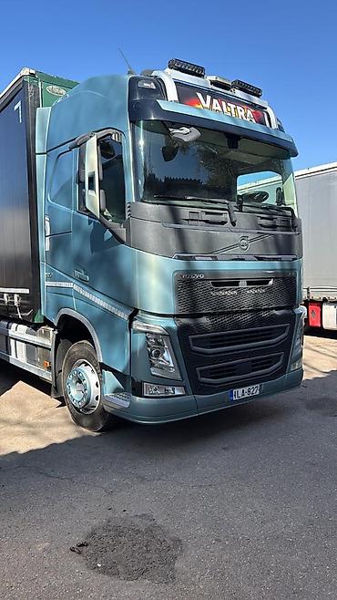 движок 10 квт: Тягач, Volvo, Тентованный — 1