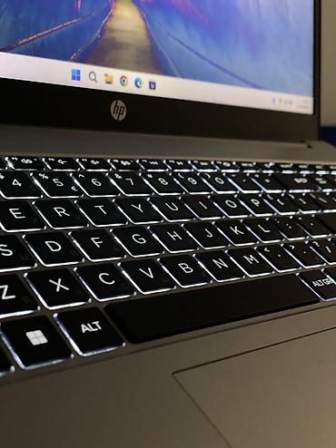 notebook hp 15 ac: 📚🔥 15 Sentyabr – yeni dərs ili başlayır! Təhsil üçün sürətli, hazır və — 4