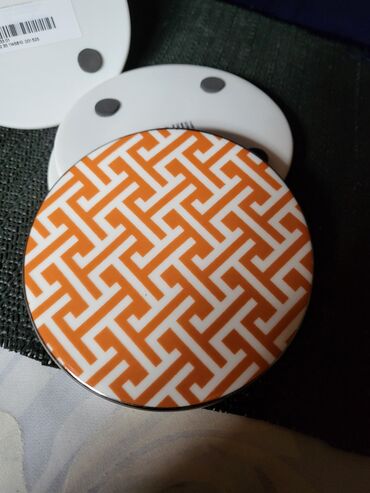 Kuhinjski setovi: Porcelanski novi podmetaci HM za case i flase. Porcelanski podmetaci — 6