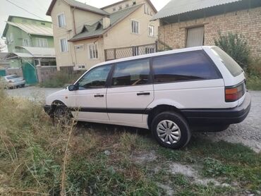 фольксваген шаран дизель: Volkswagen Passat: 1992 г., 2 л, Механика, Бензин, Универсал