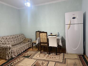 bakı ucuz kiraye evler: Teze Corat 6 cı mkr Mescıde yaxın yerde yerlewır. 2 otaqdı. eşyalı — 4