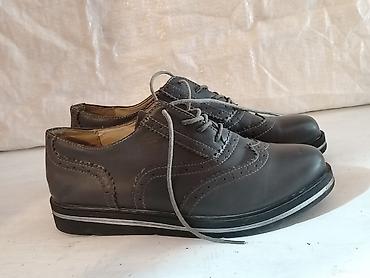nike cortez crne: Zenske cipele oksfordice, carodina 41, 500 dinara Odlicno stanje Eko — 3