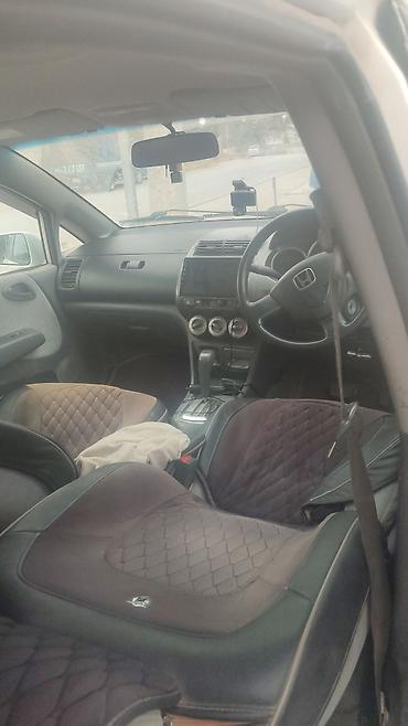 Iran Khodro: Honda Fit Aria: 2006 г., 1.5 л, Автомат, Бензин, Седан — 5