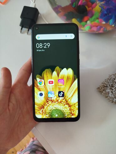 xiaomi redmi note 7 pro: Redmi not 9 korpusunu dəyişmişəm islemeyi super başqa suallarınız