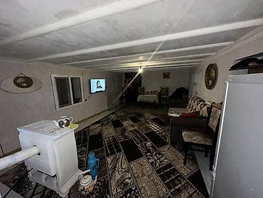 Həyət evləri və villaların satışı: 50 sot torpağın üsdündədir ev ətraflı məlumatçın zəng edin zəhmət — 3