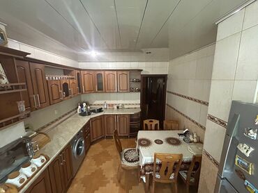 Yeni tikili: 4 otaqlı, Yeni tikili, 100 kv. m — 4