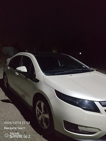 Унаа: Chevrolet Volt: 2011 г., 1.5 л, Гибрид, Хетчбек — 1