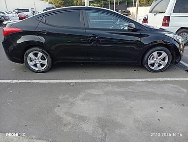 afdomobil: Hyundai Elantra: 1.8 l | 2011 il Sedan — 4