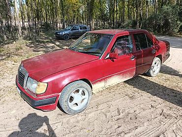 козырек 124: Mercedes-Benz W124: 1990 г., 2 л, Механика, Дизель, Седан — 4