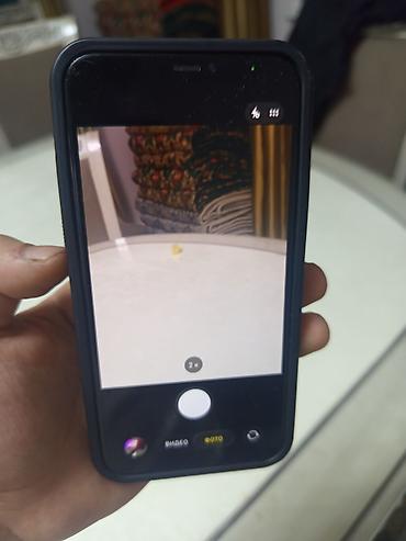 Apple iPhone: IPhone 11 Pro, Б/у, 256 ГБ, Черный, Чехол, 100 % — 11