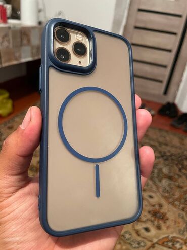 чехол на айфон 11 pro: IPhone 11 Pro, Б/у, 256 ГБ, Золотой, Чехол, Защитное стекло, 90 %