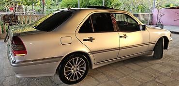 üstü açıq maşın: Mercedes-Benz C-Class: 2.3 l | 1999 il Sedan — 4