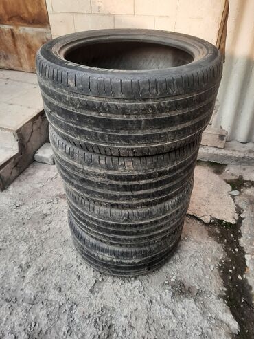 Шины: Шины 295 / 40 / R 20, Лето, Б/у, Комплект, Внедорожные (АТ/МТ), США, Michelin