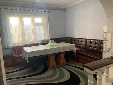 house kg бишкек: Продаётся Дом 90кв.м Участок 4,5 сотых Описание: - Участок — 6