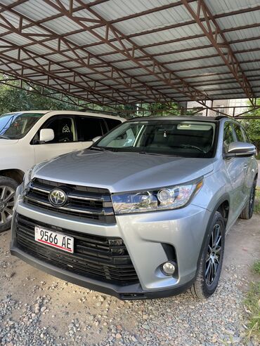 тойото сиена: Toyota Highlander: 2018 г., 3.5 л, Автомат, Бензин