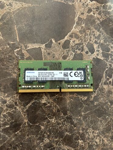 Жёсткие диски (HDD): Оперативная память (RAM) Samsung, 4 ГБ, 2400 МГц, DDR4, Для ноутбука