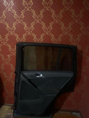 Двери и комплектующие: Автомобильная дверь для внедорожника. Подходит для замены поврежденной at lalafo.kg — 5 Двери и комплектующие: Автомобильная дверь для внедорожника. Подходит для замены поврежденной — 5