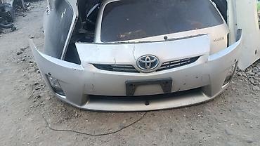 Блок “морда” Toyota Prius XW30 (рестайлинг, около 2009–2015)