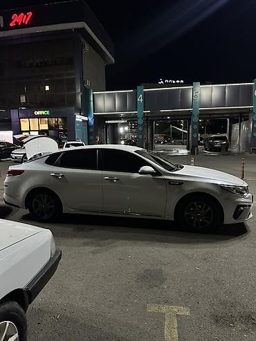 2018: Kia K5: 2018 г., 2 л, Бензин, Седан — 4