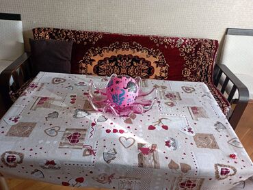 Uzunmüddətli kirayə mənzillər: Xətai Rayonu,Həzi Aslanov metrosu,N.Tusi kuc62 N marsrutun sonuncu — 10