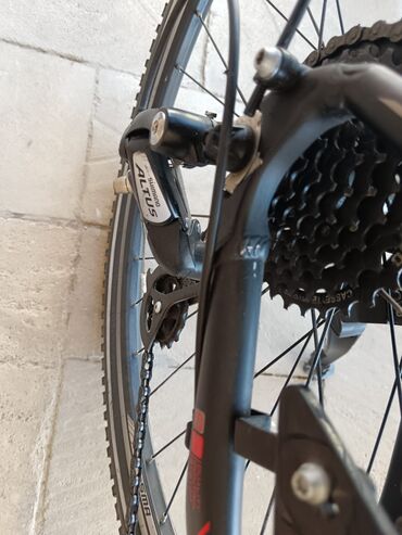 Şəhər velosipedləri: İşlənmiş Şəhər velosipedi Isma, 28", sürətlərin sayı: 24, Ünvandan götürmə — 5