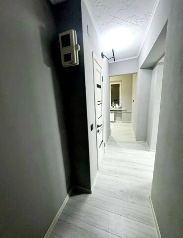 Продажа квартир: 1 комната, 28 м², Хрущевка, 3 этаж, Евроремонт
