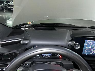 lexis is: Lexus ES: 2021 г., Автомат, Гибрид, Седан — 10