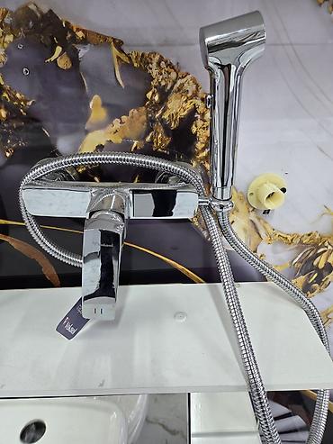 valtec kg: Смеситель для ванны с душевым гарнитуром (настенный) - Тип — 1