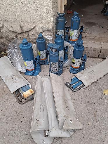 Другой тюнинг: Набор ключей оригинал привозной из Европы 9000сом крюк для прицепа at lalafo.kg — 4 Другой тюнинг: Набор ключей оригинал привозной из Европы 9000сом крюк для прицепа — 4