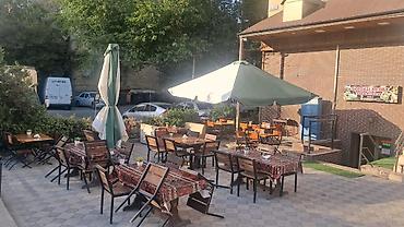 kafe stolari: İcarəyə verilən hazır iaşə məkanı – “Qardaşlar 061 Pub & Restoran” — 2