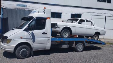 Услуги эвакуатора: Эвакуатор/перевозка авто на платформе - Бортовой эвакуатор Mercedes — 3