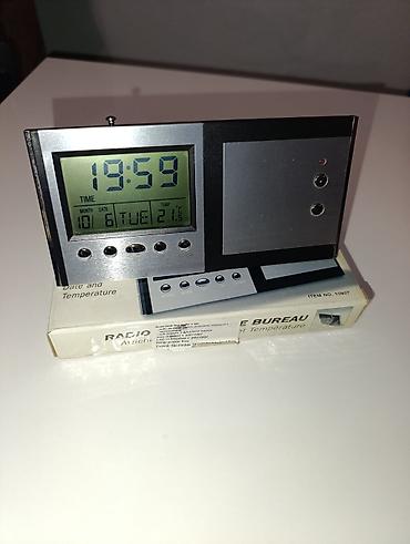 dobra lupa: Stoni digitalni “Desk Top Scan Radio” sa satom, kalendarom i — 3