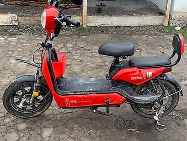 Скутеры: Электрический скутер (красный) с комплектом аксессуаров мини торг — 3