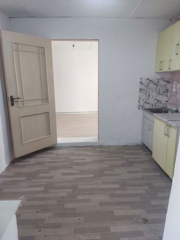 квартира ош долгосрочное: 30 м², С мебелью