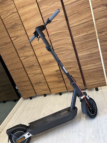 Musiqi alətləri: Yeni Elektrik samokat 10", > 1000 Vt, 16 - 25 km/s, Ünvandan götürmə, Ödənişli çatdırılma