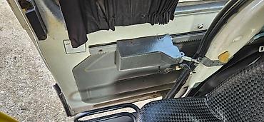 panorama 2007: Ford Transit: 2.4 l | 2007 il 36978 km Mikroavtobus — 8