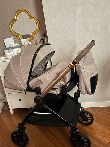 Gəzinti arabaları: Aygün☀️Kidilo premium markasi 200 azn tecili satilir.oturag uzaniqli