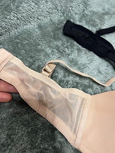 Нижнее белье: Бюстгальтер без косточек! две штуки. От бренда H&M. Новые — 2