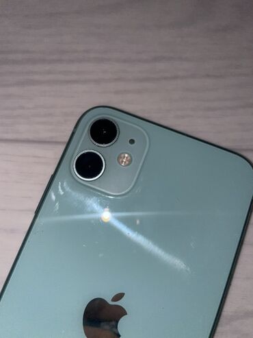 аккумулятор для айфона: IPhone 11, Б/у, 64 ГБ, Зеленый, Защитное стекло, Чехол, 80 %