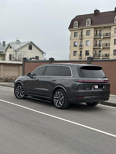 Lixiang: Lixiang L9: 2024 г., Автомат, Гибрид, Фастбек — 8