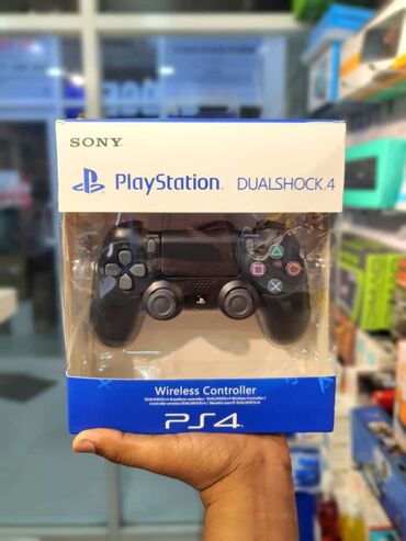 dendi oyun konsolu: Dualshock 4 Playstation 4 Pultu Mağazamız Nəsimi metrosu tərəfdə